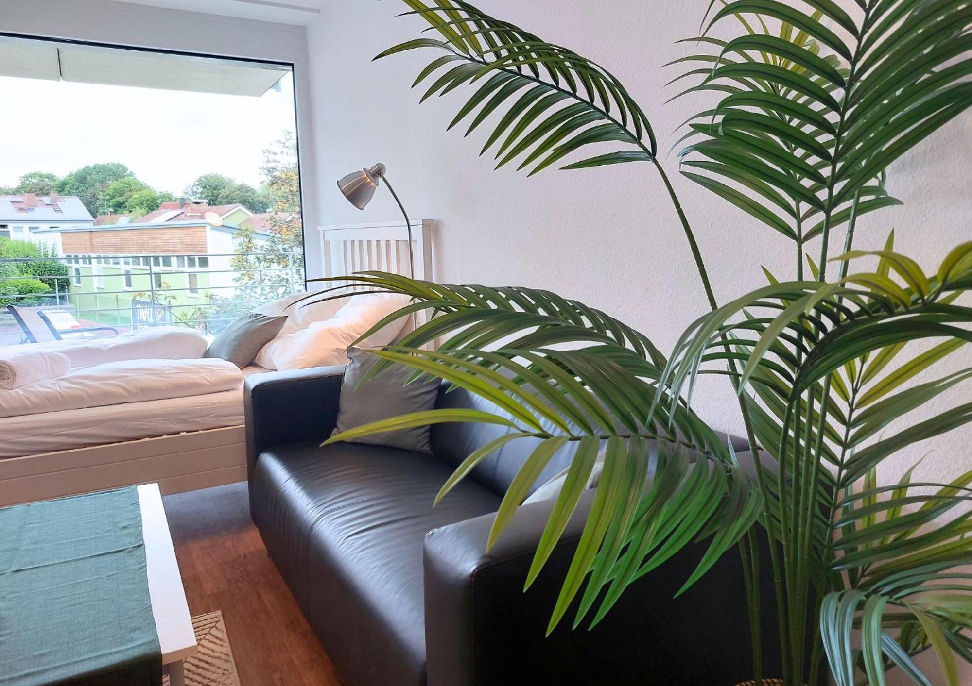 Rooftop Apartments - Modernes Studioapartment Fuer 3 Personen Langenau Bagian luar foto